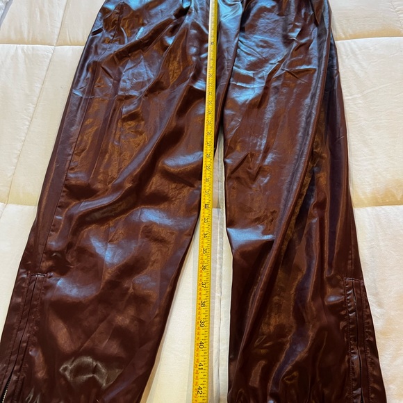 NWT- Tibi burgundy Liquid Drape ankle zip Pant Size 12 - Picture 7 of 15